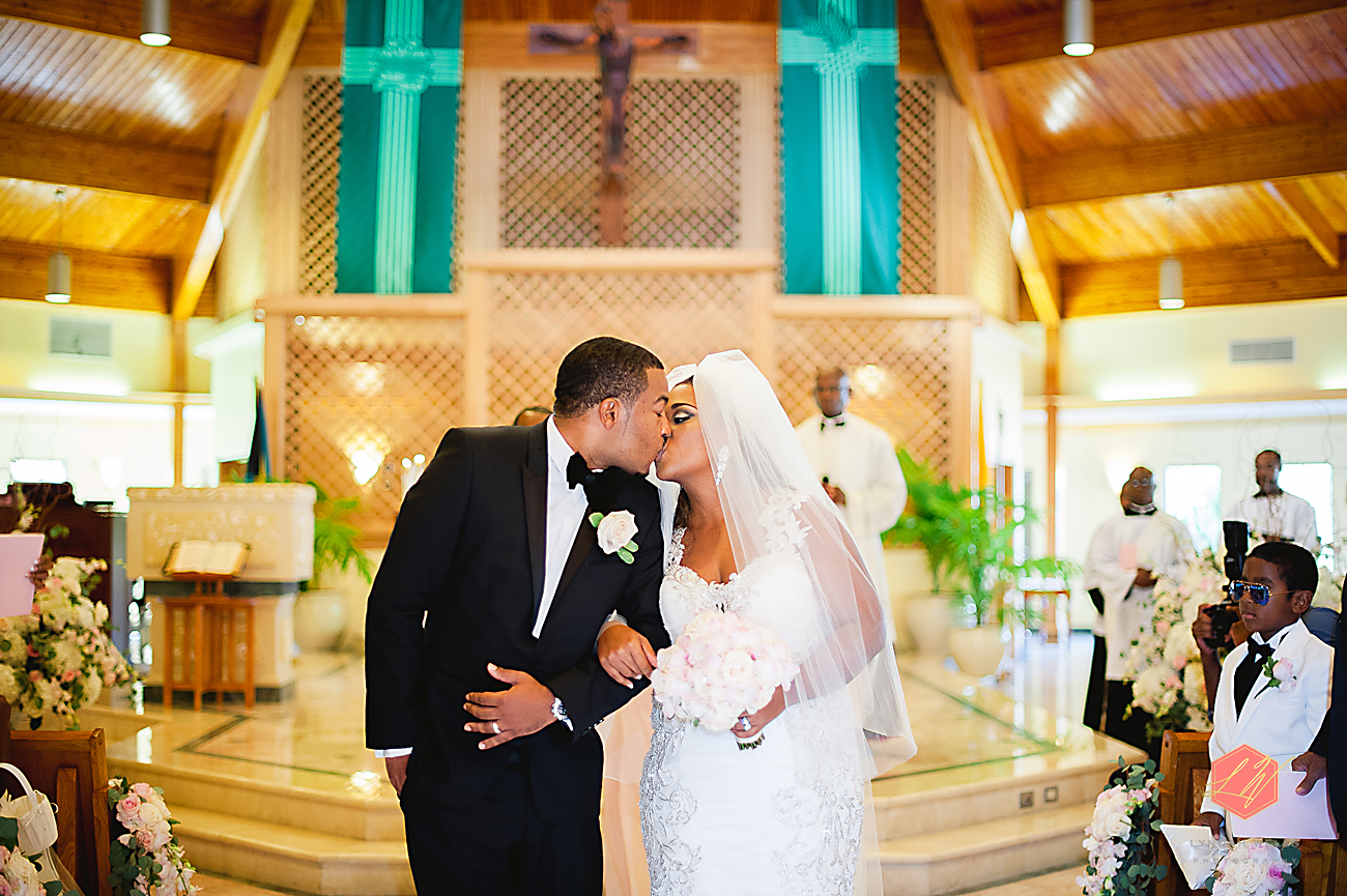 bahamas wedding, john watlings, blush and gold, nassau wedding, lyndah wells photography, nassau wedding photographer